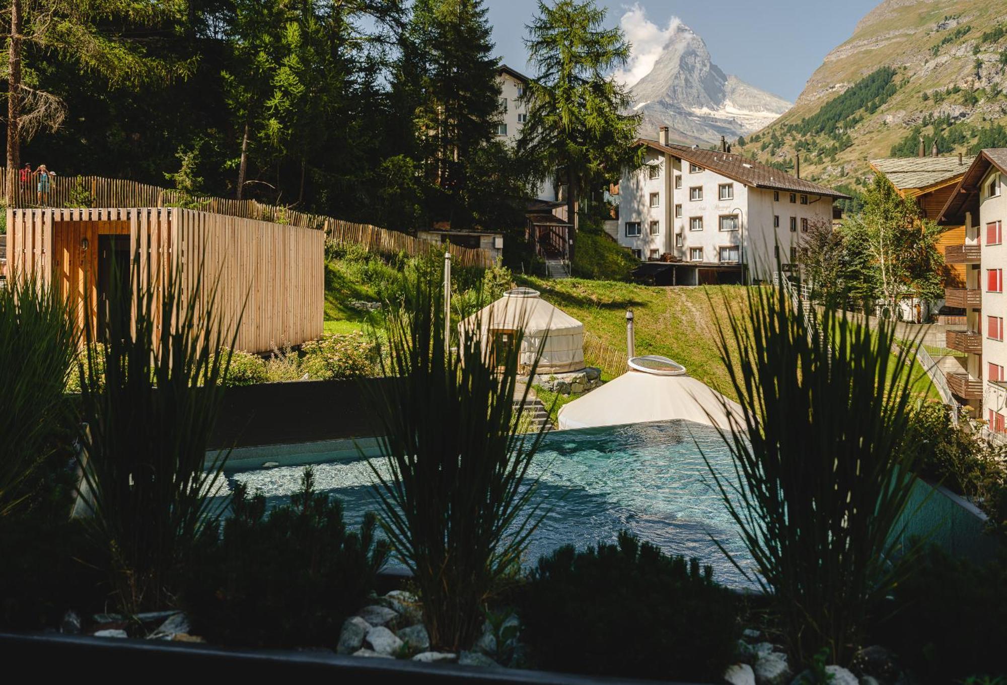 Cervo Mountain Resort Zermatt Exterior photo