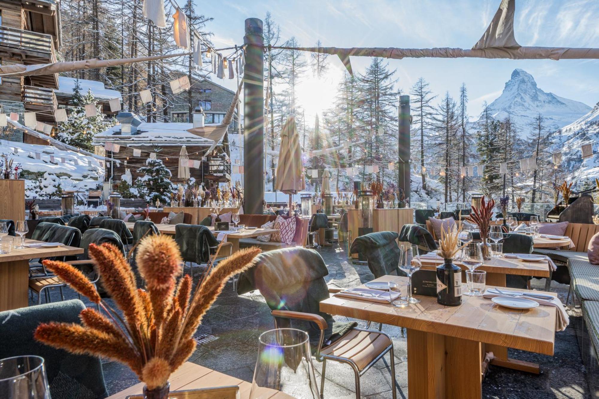 Cervo Mountain Resort Zermatt Exterior photo